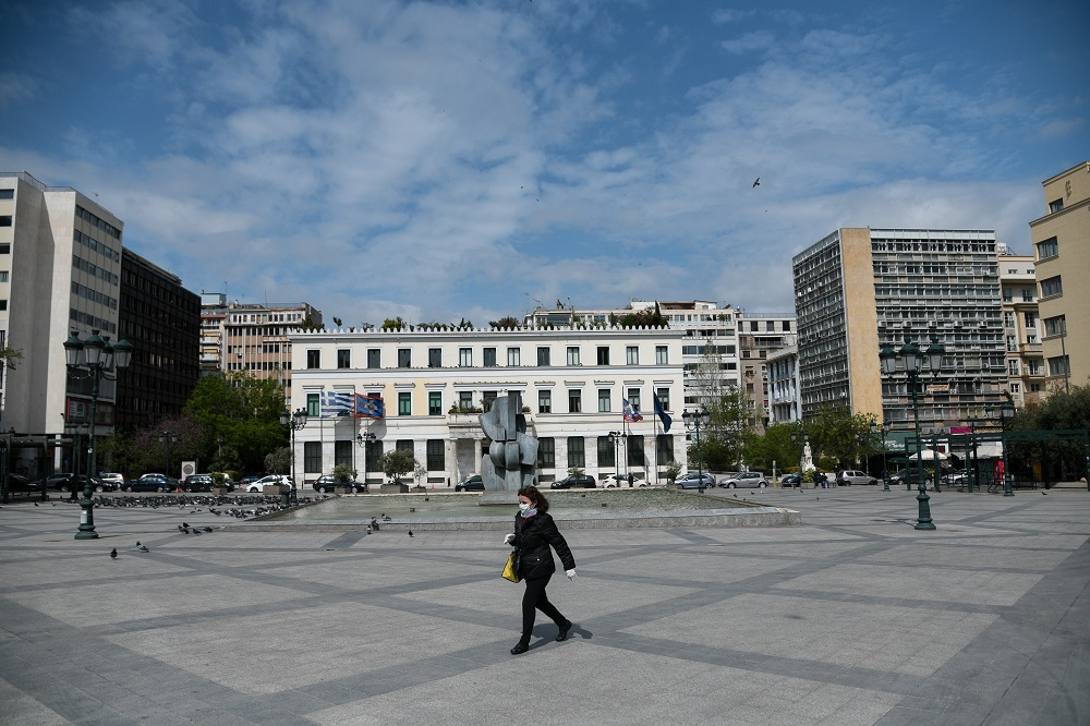 Άρση μέτρων: Αντίστροφη μέτρηση για την εφαρμογή τους – Ποιες επιχειρήσεις ανοίγουν πρώτες