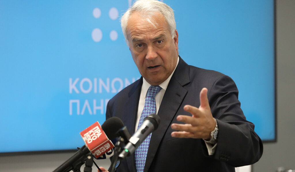 Την ψηφιακή κάρτα του δημοσίου υπαλλήλου παρουσίασε το ΥΠΕΣ