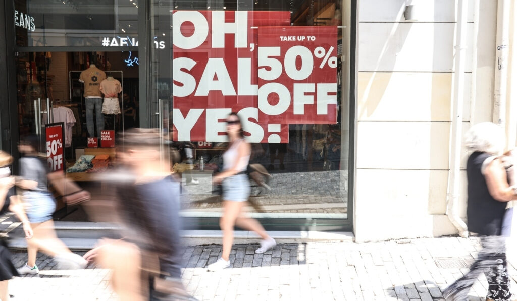 Θερινές εκπτώσεις 2023: Πότε είναι – Η Κυριακή με ανοιχτά μαγαζιά