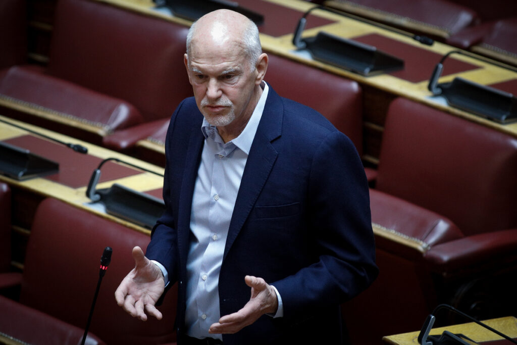 O Γιώργος Παπανδρέου καταψηφίζει το ν/σ για τα μη κρατικά ΑΕΙ και ζητά αλλαγή του άρθρου 16