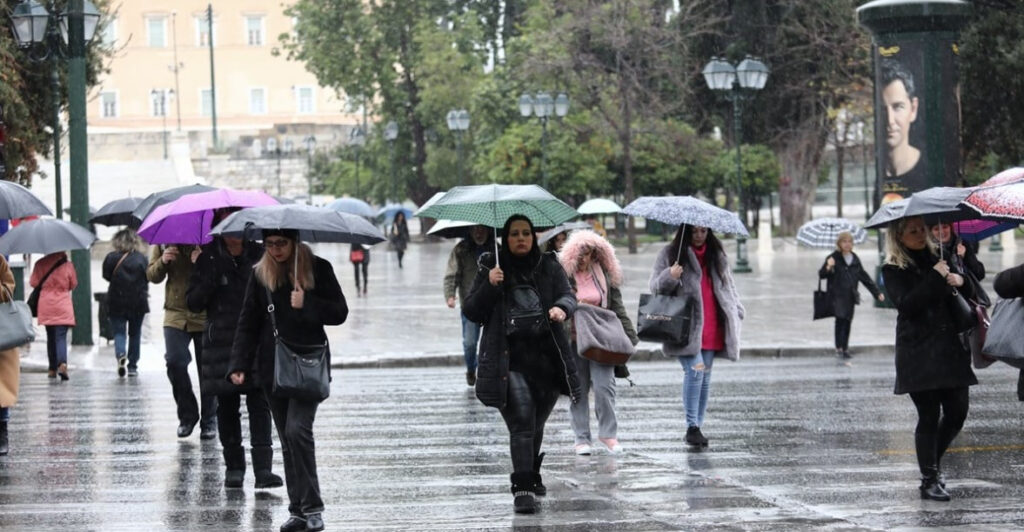Κακοκαιρία Bettina: «112» στην Αττική – Επικίνδυνα καιρικά φαινόμενα