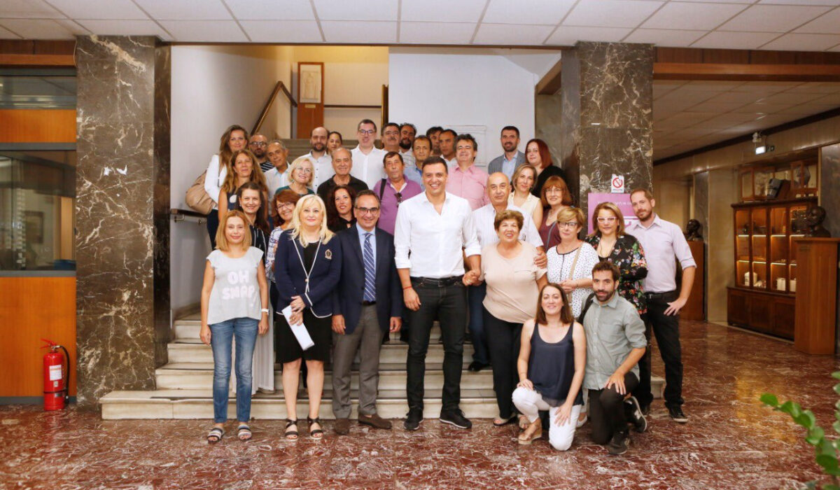 Καθημερινή επικοινωνία με τους συλλόγους ασθενών υποσχέθηκε το υπουργείο Υγείας
