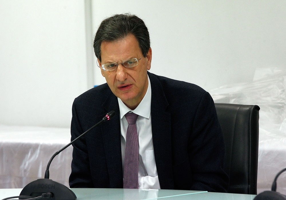Σκυλακάκης: Δεν θα ξαναπάρουν όλοι τα 800 ευρώ