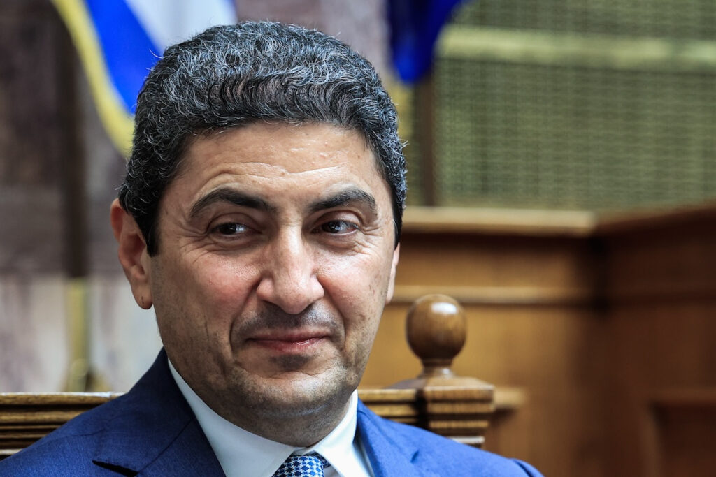 Αυγενάκης για αγρότες: «Να προσέλθουν όλοι με εμπιστοσύνη στον διάλογο»