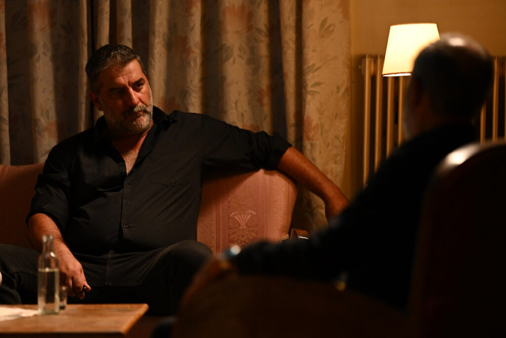 Σασμός τηλεθέαση: Ο Βασίλης Μπισμπίκης γκρέμισε κάστρα με την είσοδό του – Πρωτιά με διαφορά