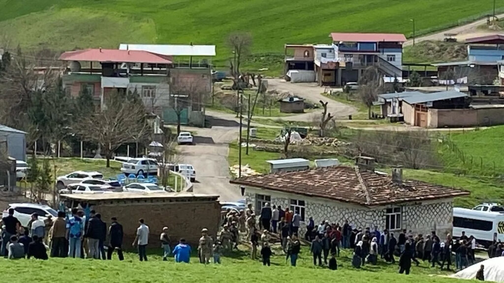 Εκλογές στην Τουρκία: Ένας νεκρός και 12 τραυματίες στο Ντιγιάρμπακιρ (βίντεο)