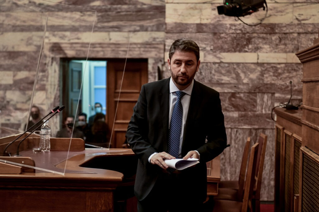 Μητσοτάκης, Τσίπρας και Ανδρουλάκης: Ένα «Γουέστερν για τρεις» του Σέρτζιο Λεόνε