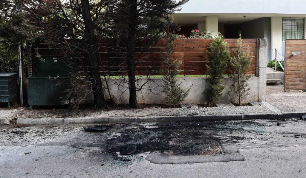Ανακοίνωση – κόλαφος κατά της ηγεσίας της ΕΛΑΣ για τον τραυματισμό αστυνομικού έξω από το σπίτι της προέδρου του Α.Π.