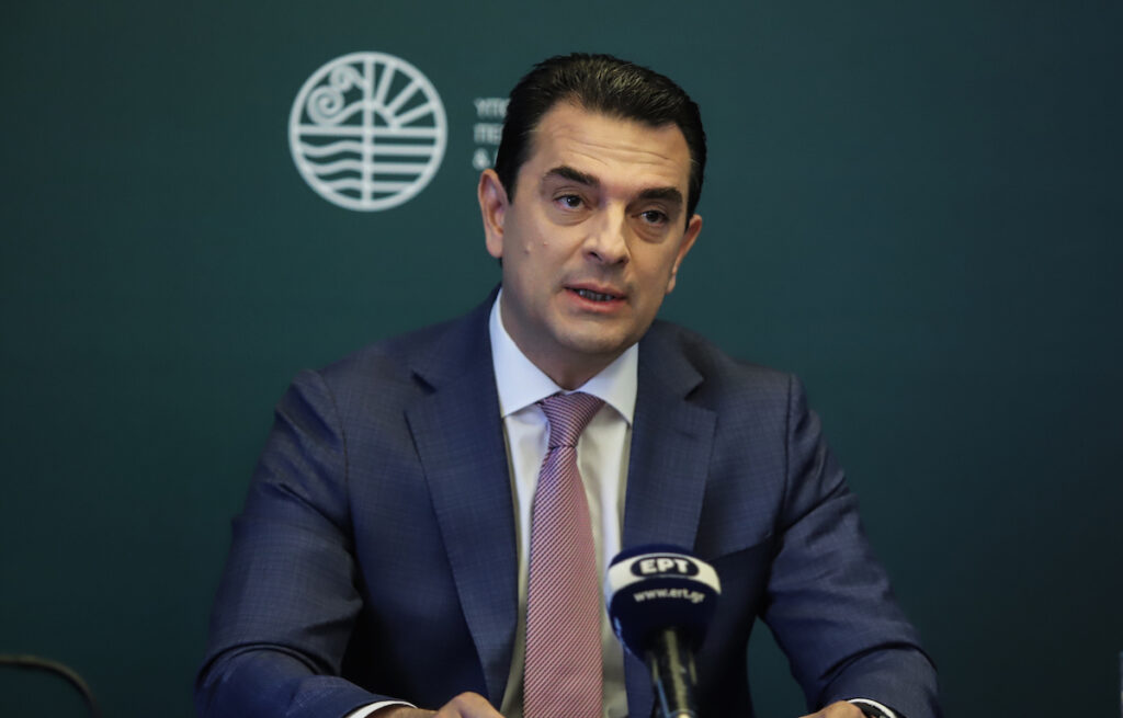 Κώστας Σκρέκας: «Διαφωνούμε με την Κομισιόν για υποχρεωτική μείωση 15% στο φυσικό αέριο»
