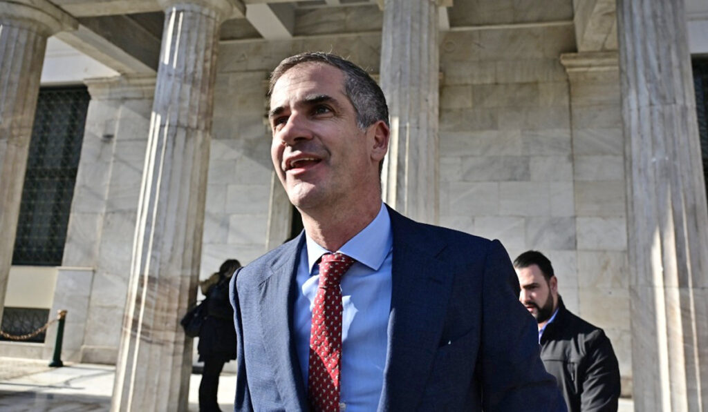 Τα «ορφανά» του Μπακογιάννη