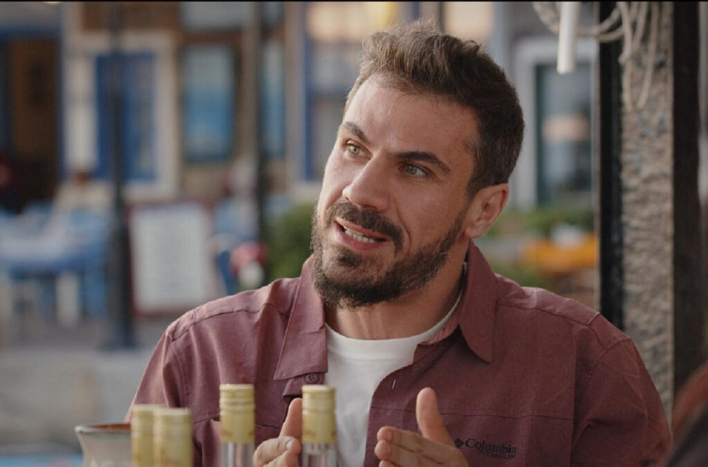 Akis’ Food Tour: Ο Άκης Πετρετζίκης κάνει πρεμιέρα ξεκινώντας από τη Λέσβο
