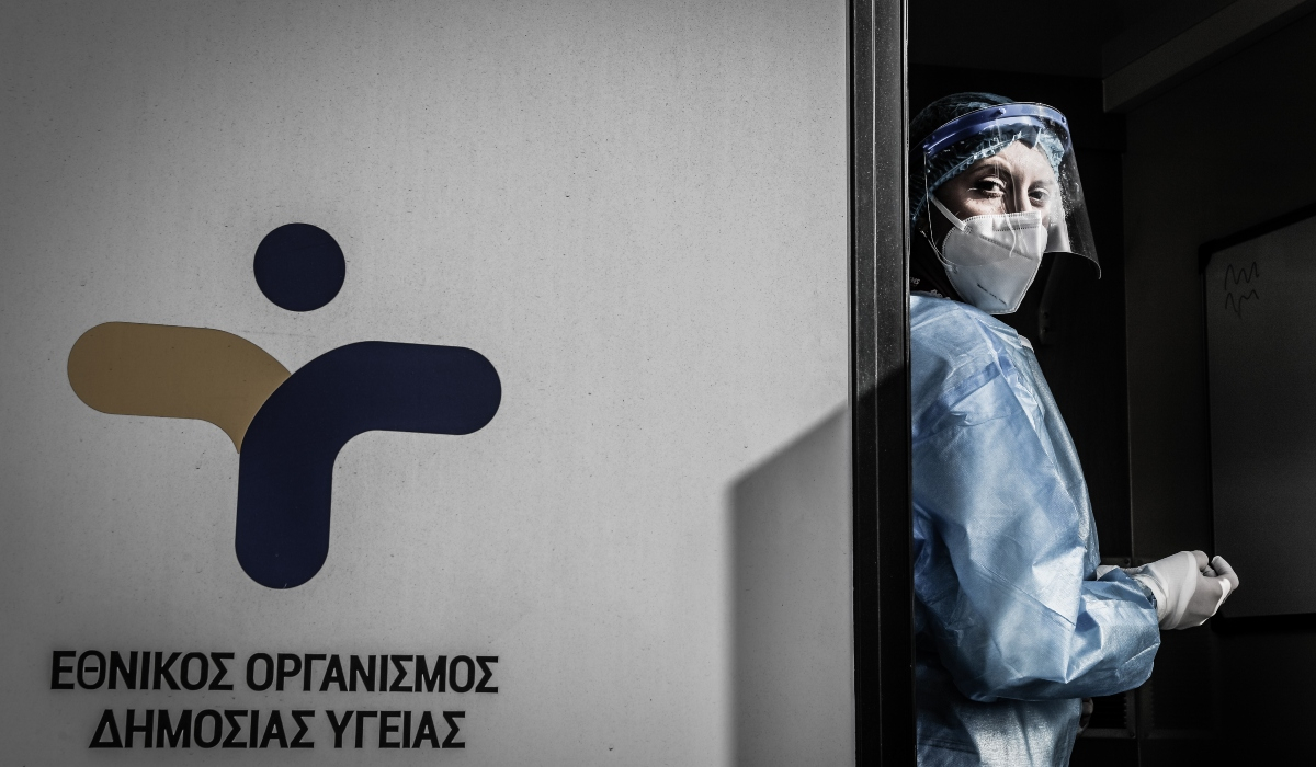 Κορονοϊός: Τραγωδία με 116 νεκρούς, 714 διασωληνωμένους και 4.943 κρούσματα – Ανακοίνωση ΕΟΔΥ