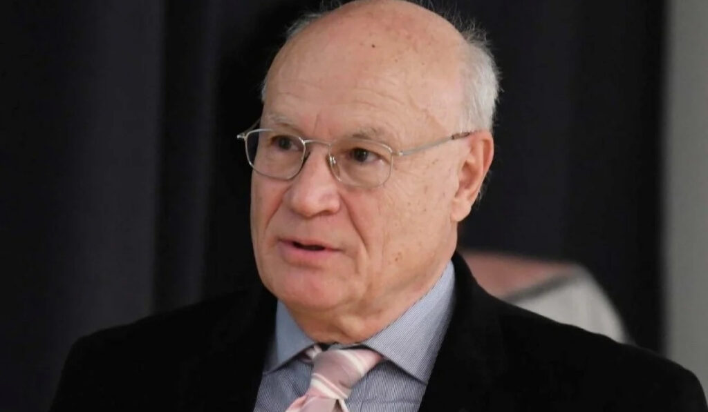 Δρ. Γεράσιμος Α. Παπαδόπουλος: Πυρηνικά όπλα και παγκόσμια ειρήνη