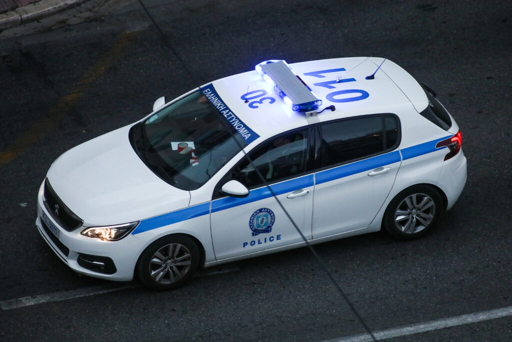 Συλλήψεις στην Αθήνα: Κύκλωμα εξωθούσε ανήλικες στην πορνεία – Τις στρατολογούσε 25χρονη