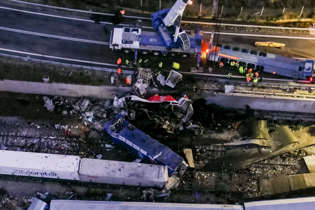 Hellenic Train για Τέμπη: Οι αποζημιώσεις στις οικογένειες των θυμάτων και στους τραυματίες