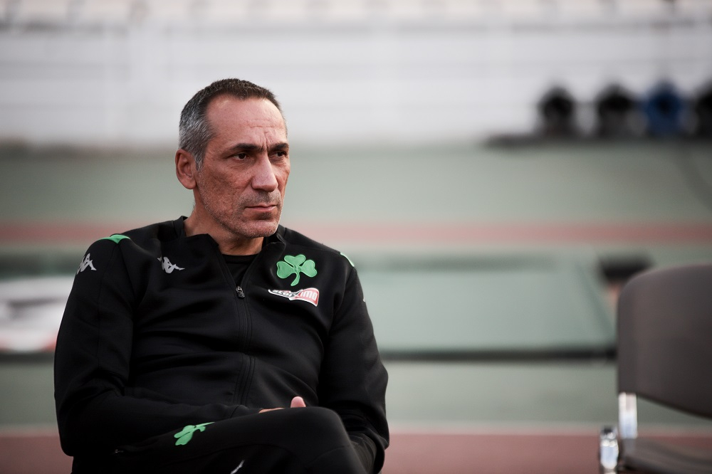 Δώνης: «Θα παίξουμε σεβόμενοι την ιστορία της ομάδας μας –Δεν μας φοβίζει κάτι»
