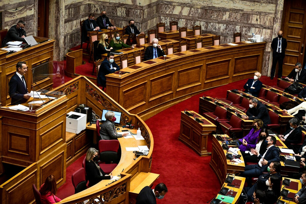 Η άμυνα Μαξίμου στην συντονισμένη επίθεση για το χάος της «Ελπίδας» – Οι ανακοινώσεις Μητσοτάκη