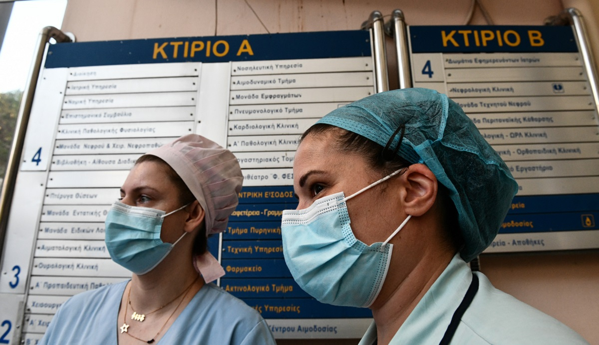 ΠΙΣ για επιτάξεις γιατρών: Το υπουργείο Υγείας μπορεί και χειρότερα