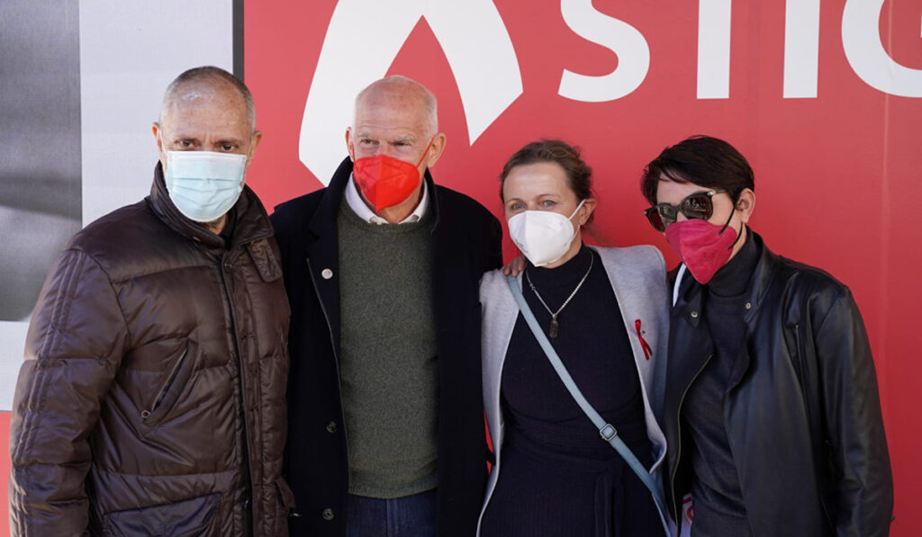 Παπανδρέου για AIDS: Είναι απαράδεκτο να υπάρχει στίγμα για αυτούς τους ανθρώπους