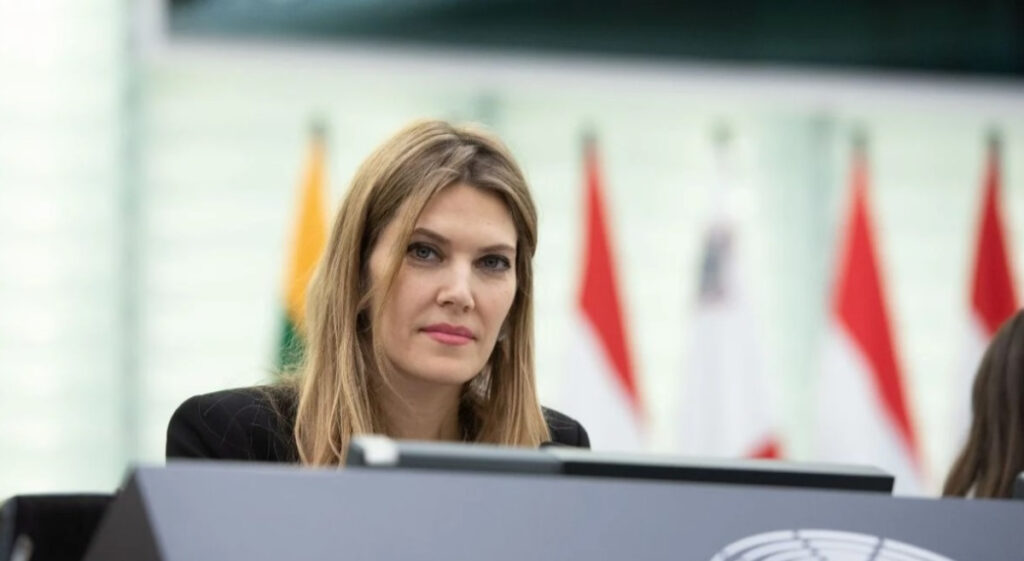 Εύα Καϊλή: «Όσα βασανιστήρια και αν μου κάνουν δε θα παραδεχτώ κάτι που δεν έκανα»