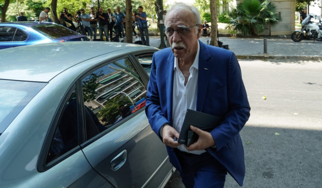 Βίτσας: Να πει ο Τσίπρας ποιον θα στηρίξει – Εγώ είμαι πιο κοντά στον Τσακαλώτο