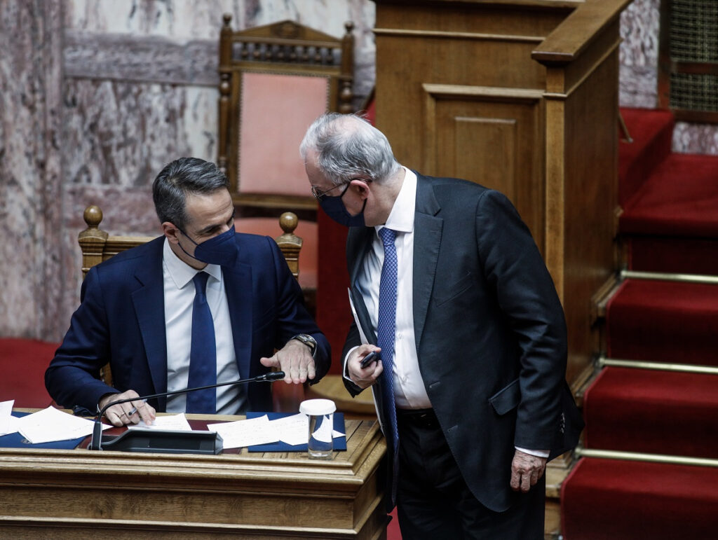 «Νομιμοποιούνται» οι παρακολουθήσεις; Τα πράγματα γίνονται χειρότερα στο βασίλειο της Δανιμαρκίας