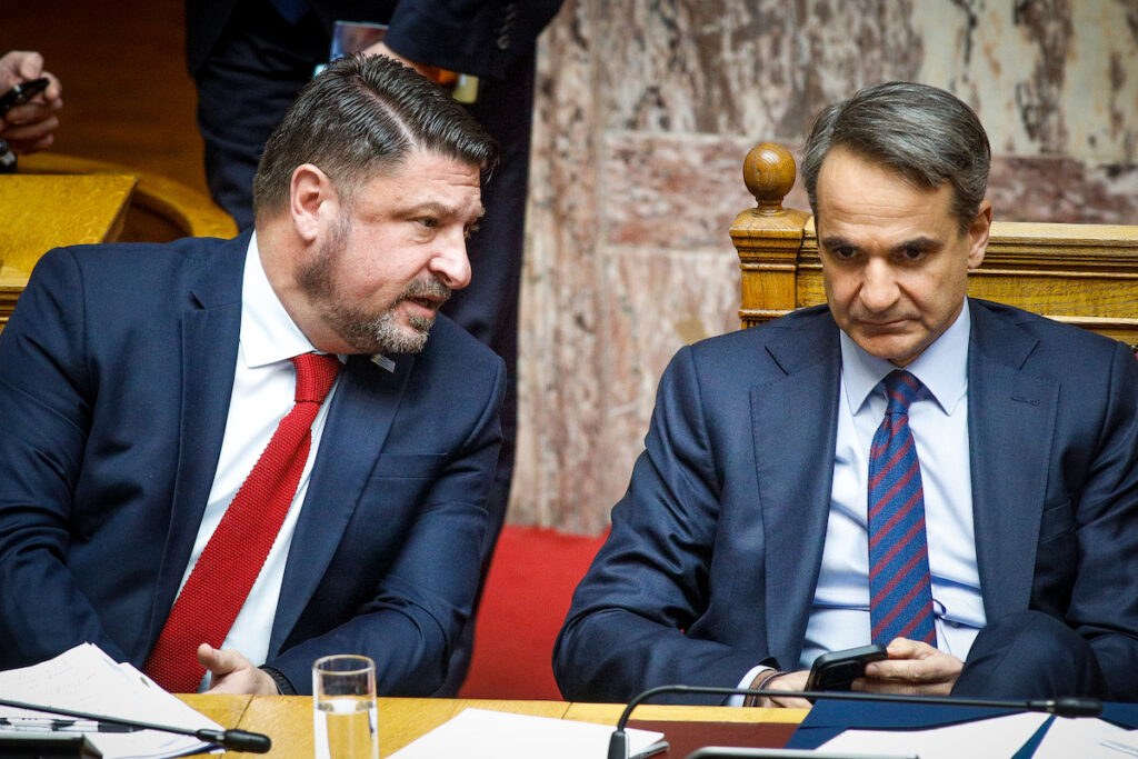 Επικό άδειασμα Χαρδαλιά από Μητσοτάκη!