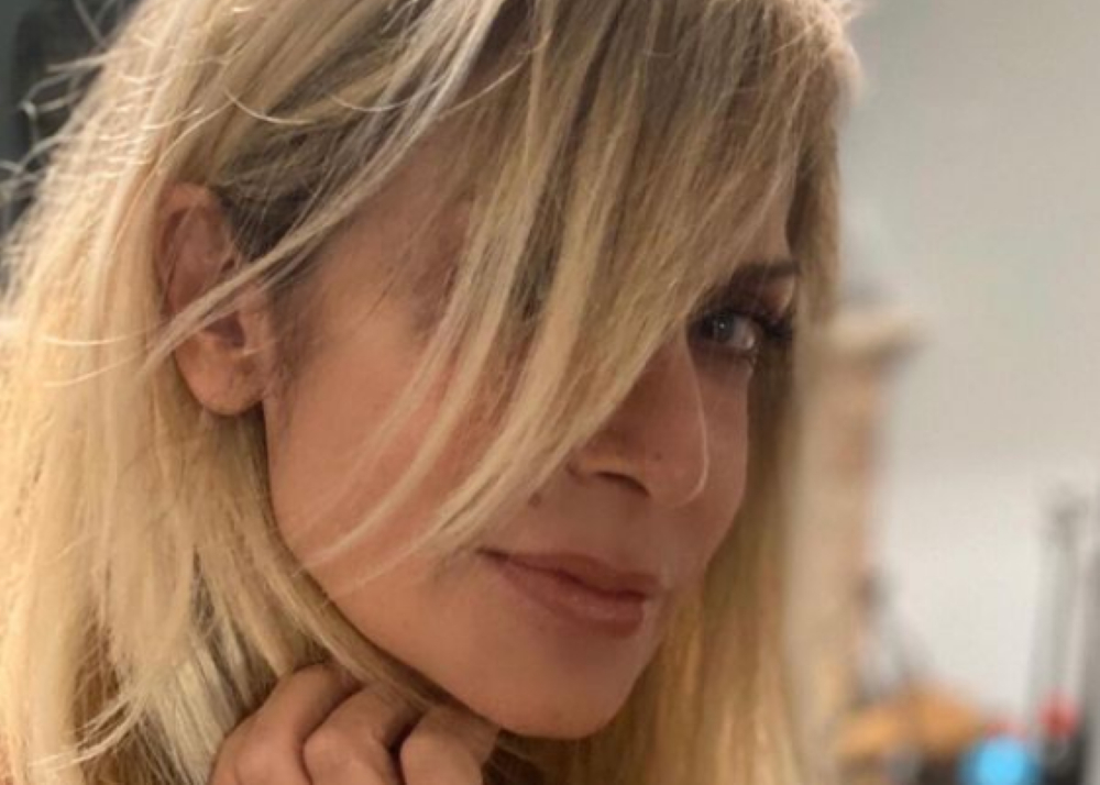 Άννα Βίσση: Εμβολιάστηκε για τον κορoνοϊό – το «καρφί» για την ηλικία της και η απάντησή της