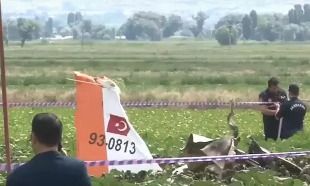 Τουρκία: Συντριβή εκπαιδευτικού αεροσκάφους – Νεκροί οι δύο πιλότοι