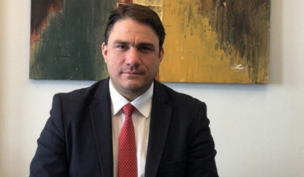 Κώστας Τσουκαλάς για το 16ωρο Άδωνι: Μόνος στόχος η υποτίμηση της εργασίας των μισθωτών!