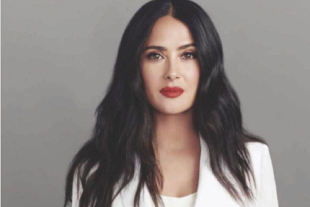 Salma Hayek: Κόλλησα κορονοϊό και παραλίγο να πεθάνω