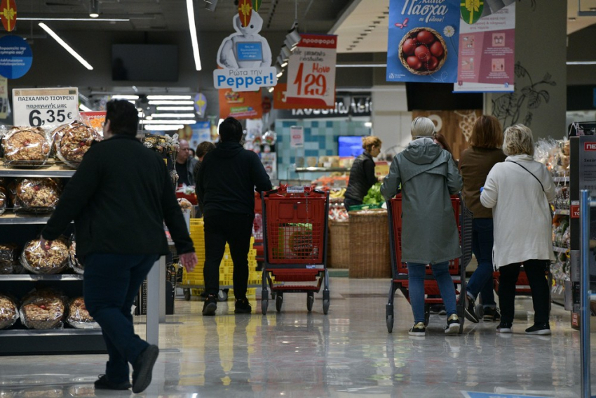 Ωράριο σούπερ μάρκετ: Η νέα αλλαγή, τι ώρα ανοίγουν και κλείνουν
