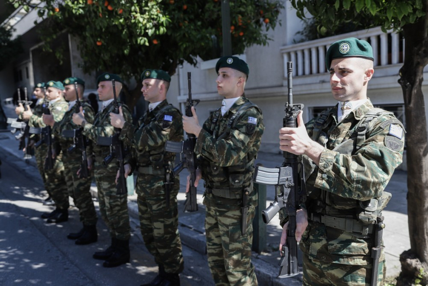 Lockdown: Τι αλλάζει στην κατάταξη των οπλιτών