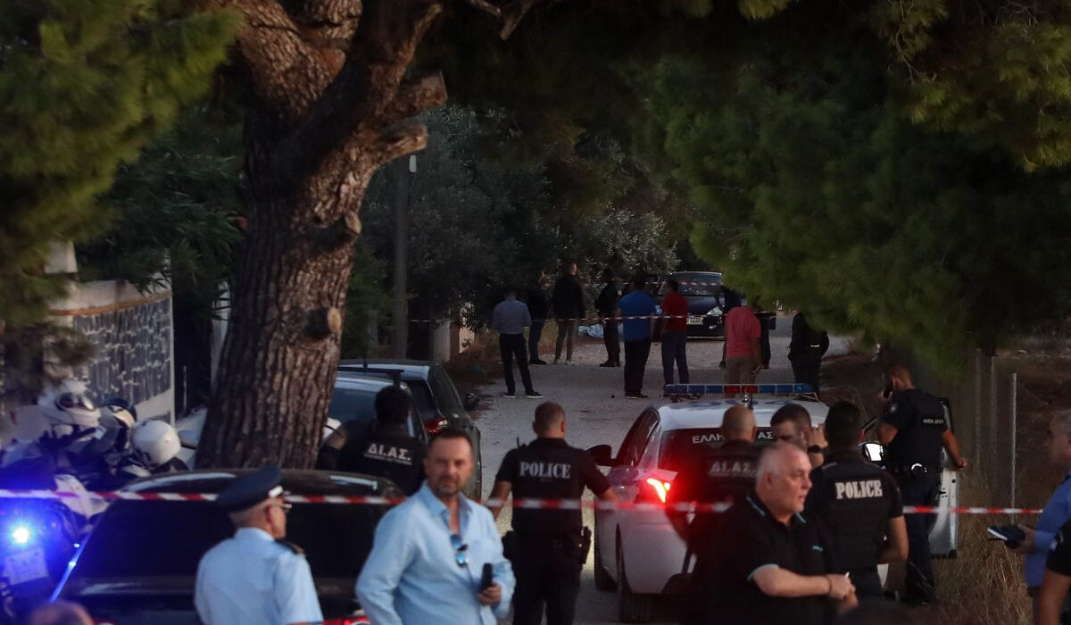 Λούτσα: Συναγερμός για πιστόλι κοντά στο σημείο του μακελειού – «Βλέπουν» σύνδεση με τους 6 Τούρκους