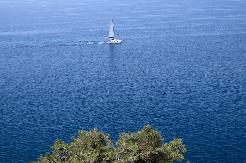 Καιρός: Στο «κόκκινο» το θερμόμετρο σήμερα – Σε ποιες περιοχές θα δείξει έως και 39 βαθμούς Κελσίου