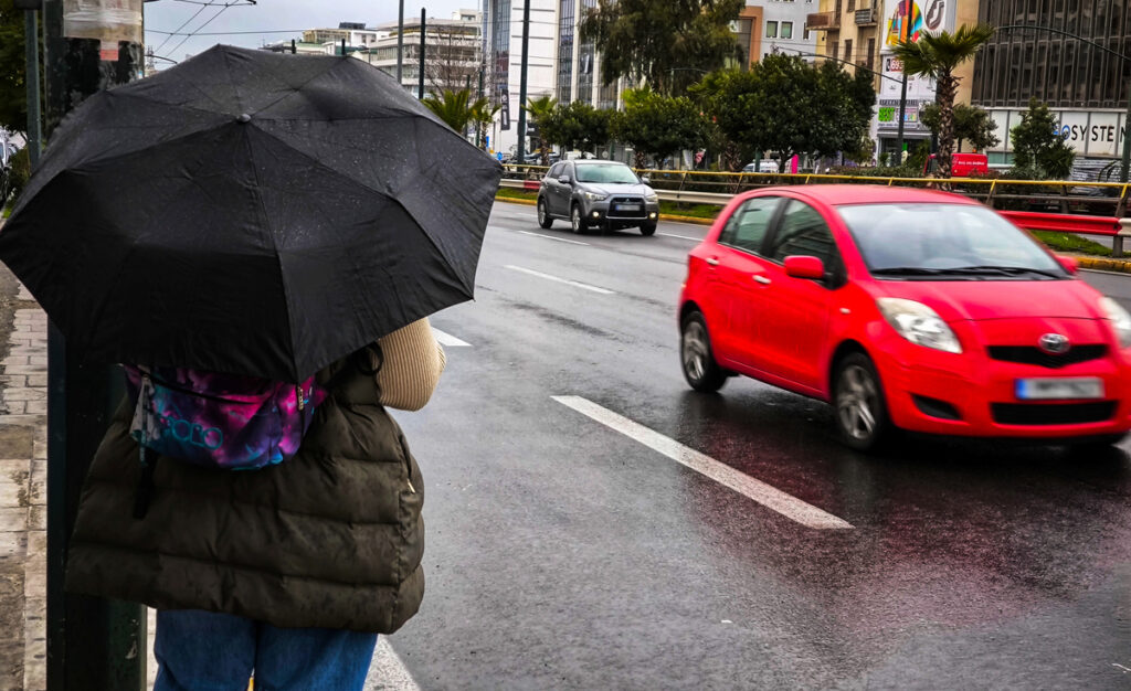 «Κλείδωσαν» οι περιοχές με βροχές το Σαββατοκύριακο – Οι τελευταίες προγνώσεις των μετεωρολόγων