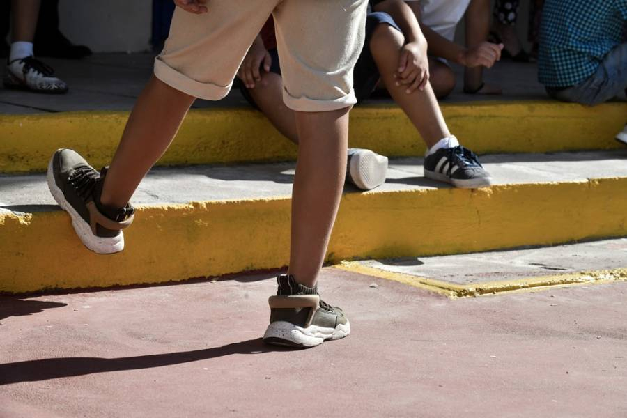 Τι συμβαίνει στις κατασκηνώσεις με τα κρούσματα