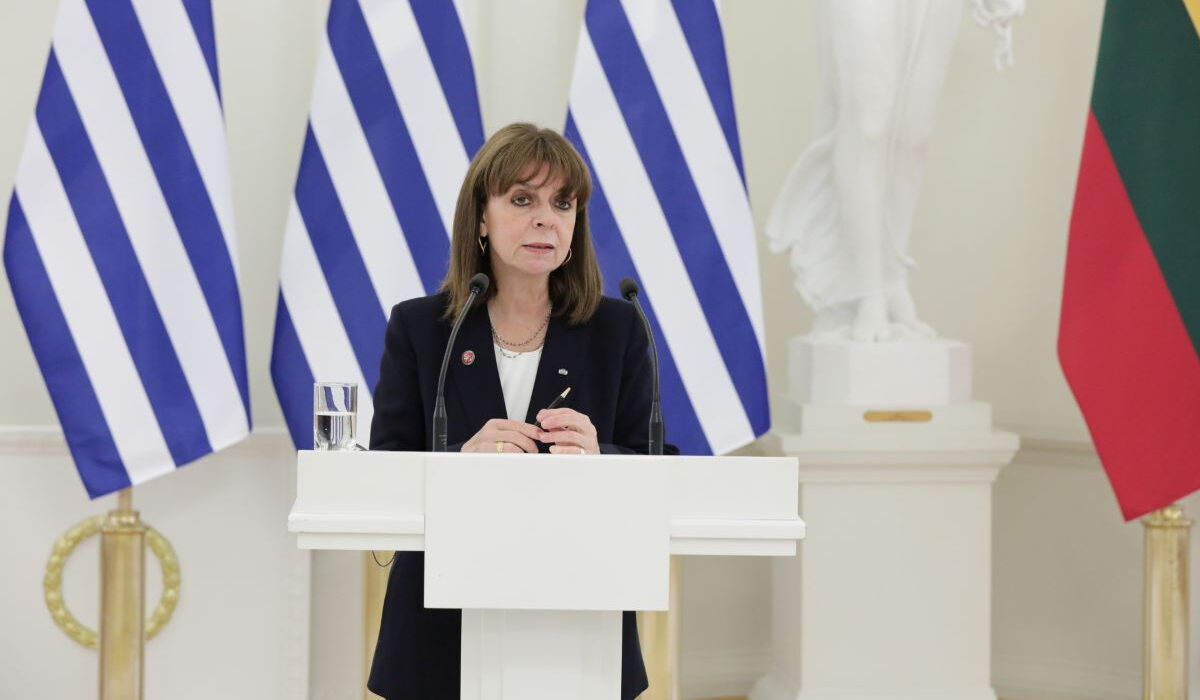 Σακελλαροπούλου για Τουρκία: Υπέρ του διαλόγου ακόμη και σε περίοδο εμπρηστικής ρητορικής