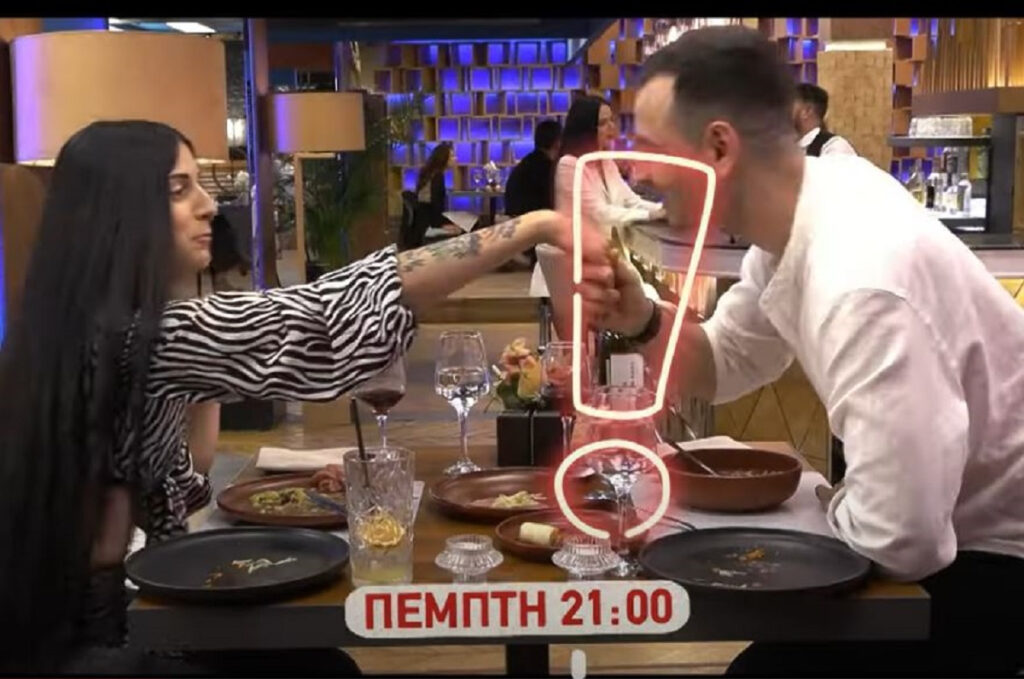 First Dates: Ιωάννα ή Μαριάννα, ποια από τις δύο αδερφές θα βγει δεύτερο ραντεβού
