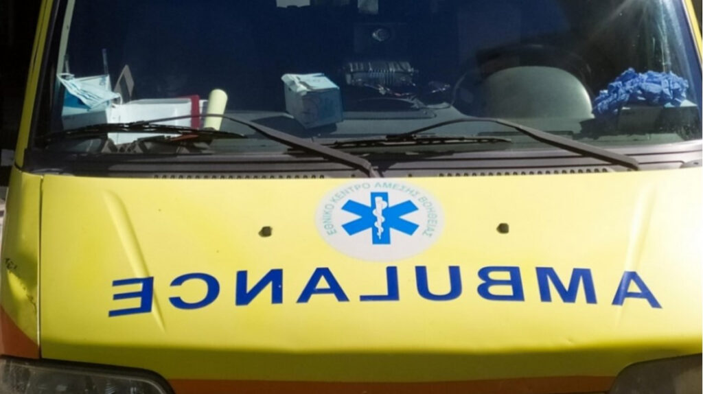 Λαμία: 7χρονο παιδάκι παρασύρθηκε από αυτοκίνητο και μεταφέρθηκε στο νοσοκομείο