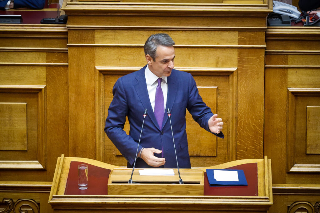 Προγραμματικές – Μητσοτάκης: Live η δευτερολογία του πρωθυπουργού