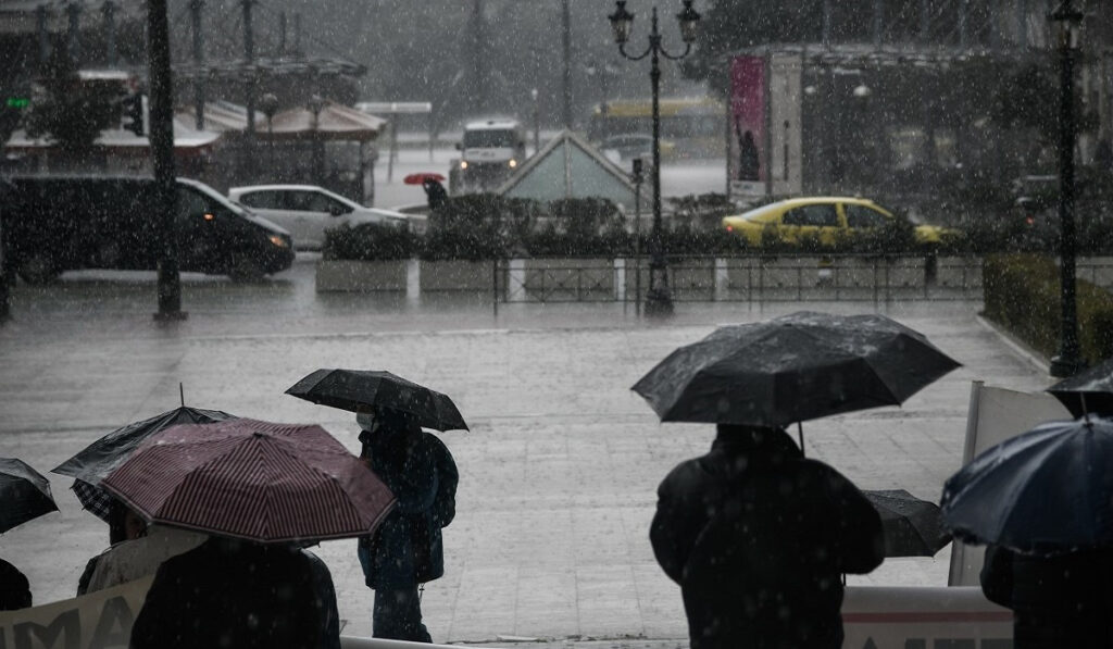 Κακοκαιρία: Οδηγίες από την Πολιτική Προστασία ενόψει έντονων φαινομένων