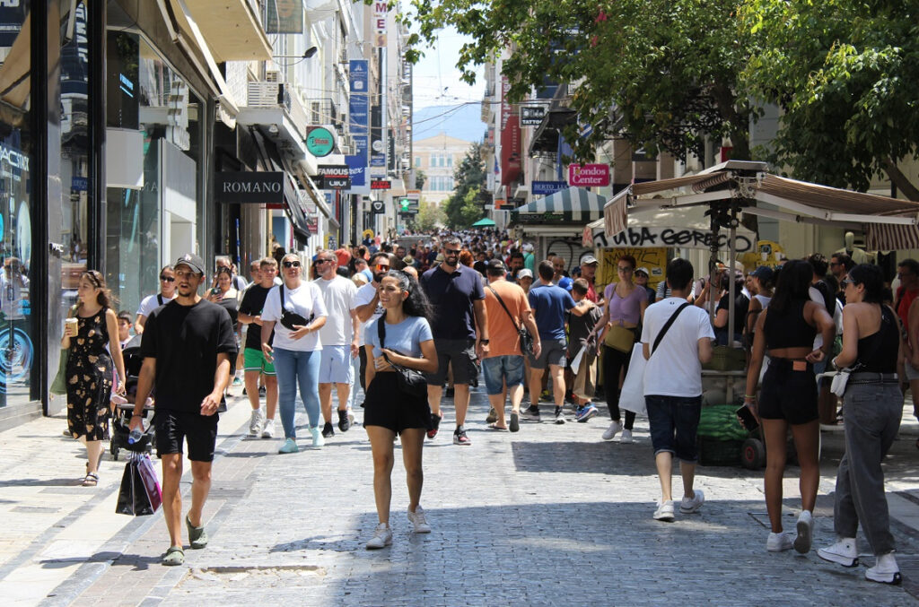 Αλλάζει ο καιρός: Ανεβαίνει η θερμοκρασία, ξανά ζέστη – Τα δύσκολα στην Αττική