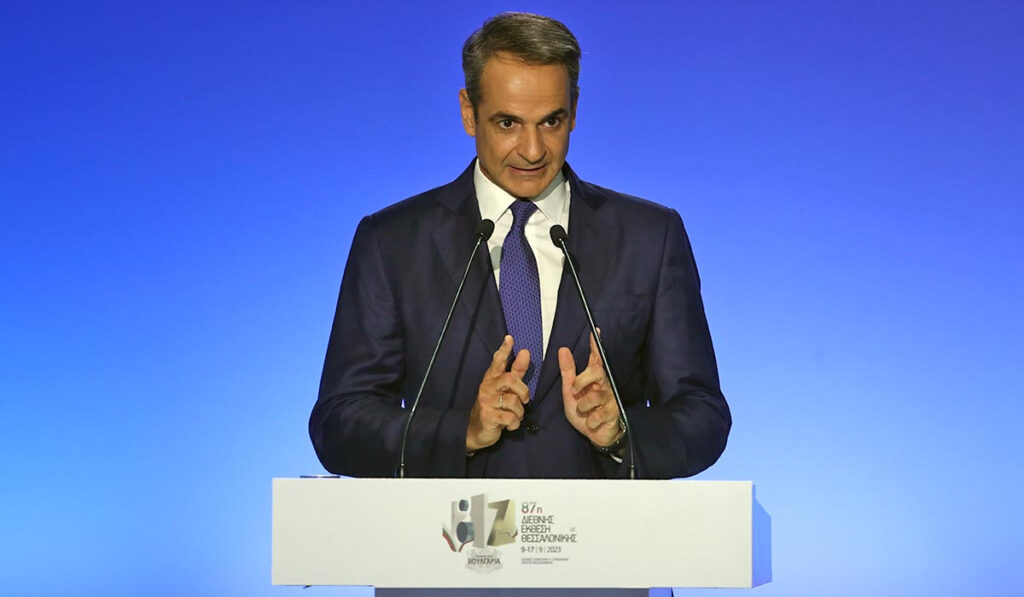 «Πυρετός» συσκέψεων στο Μαξίμου ενόψει ΔΕΘ – «Κλειδώνουν» οι εξαγγελίες Μητσοτάκη