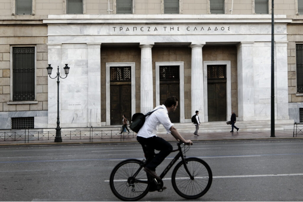 Στεγαστικά δάνεια: Η τελική ρύθμιση των τραπεζών – Τα εισοδηματικά κριτήρια και οι υπαγόμενες οφειλές