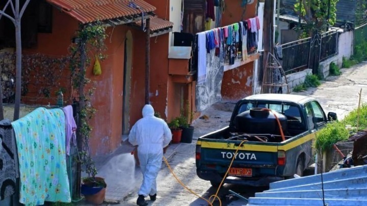 Επανέλεγχος για κορονοϊό στη Ν. Σμύρνη Λάρισας στην «εκπνοή» της καραντίνας