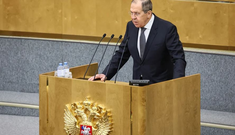 Ο Λαβρόφ κατηγορεί τον Ζελένσκι για το αδιέξοδο των συνομιλιών