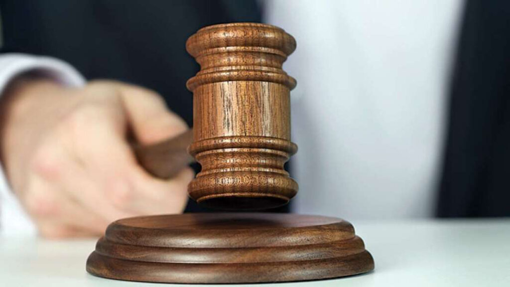 Σοκάρουν οι καταθέσεις στη δίκη της δολοφονίας του ναυτικού που βρέθηκε σε καταψύκτη