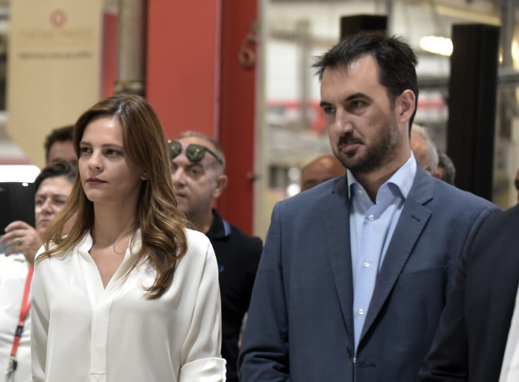 Μαζί Έφη και Χαρίτσης: Το σκέφτεται σοβαρά ο Παππάς -Τι θα κάνει η «Ομπρέλα»