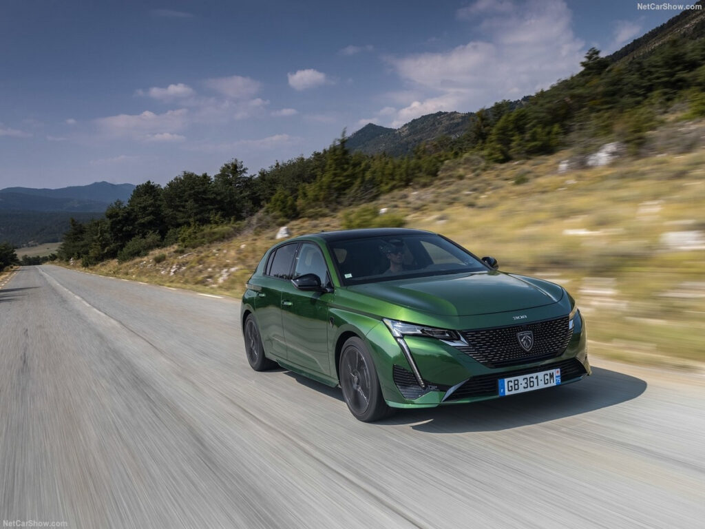 Νέο Peugeot 308: Κίνηση ματ στην απαιτητική μικρομεσαία κατηγορία